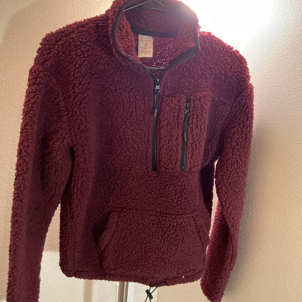 Medium Maroon Sherpa Half Zip